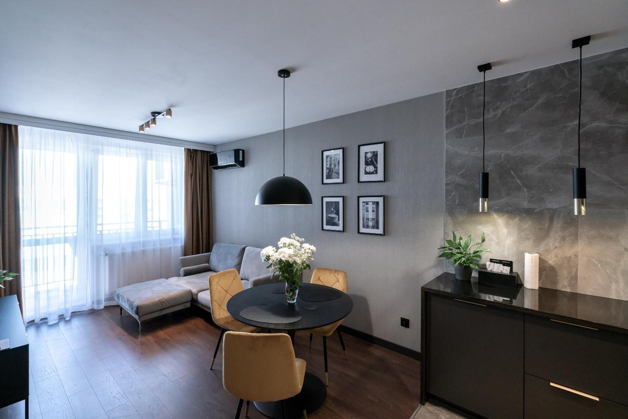 Noche Apartamenty Premium Biała Podlaska Eksteriør billede